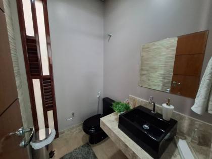 Casa à venda com 3 quartos, sendo 3 suítes no bairro Alto Branco em Campina Grande