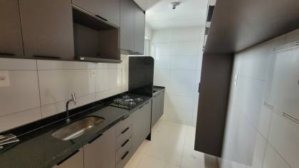 Apartamento à venda, com 2 quartos, sendo 1 suíte, no Centro de Campina Grande