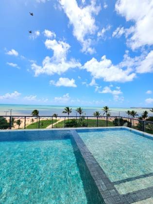Apartamento à venda com 3 suítes, a beira-mar de Cabo Branco