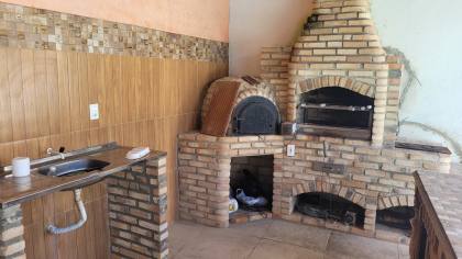 Casa à venda com 4 quartos, sendo 4 suítes no bairro Centenário em Campina Grande