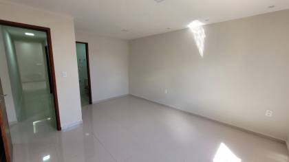 Casa à venda no bairro do Cruzeiro, em Campina Grande