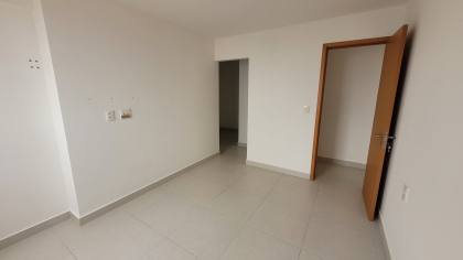 Apartamento à venda com 3 quartos, sendo 1 suíte, na Prata, em Campina Grande