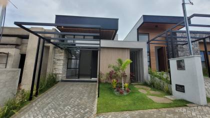 Casa à venda, no Condomínio Ecoville Residence, em Campina Grande