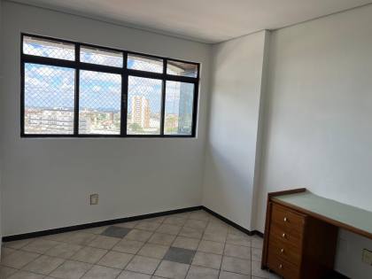 Apartamento à venda com 3 quartos 2 suítes no Centro de Campina Grande