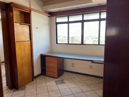 Apartamento à venda com 3 quartos 2 suítes no Centro de Campina Grande
