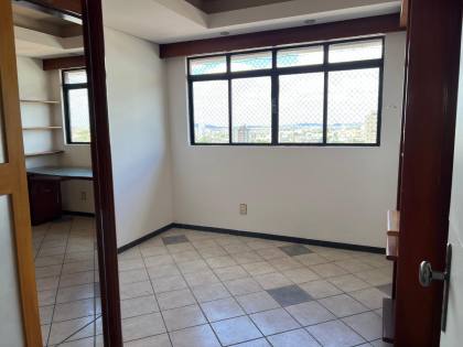 Apartamento à venda com 3 quartos 2 suítes no Centro de Campina Grande