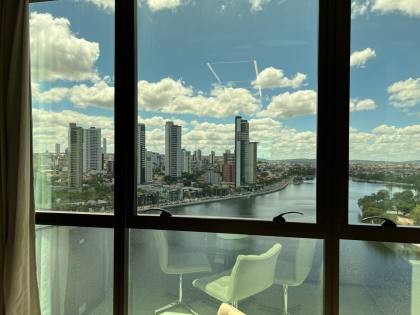 Apartamento à venda com 3 suítes no Centro de Campina Grande