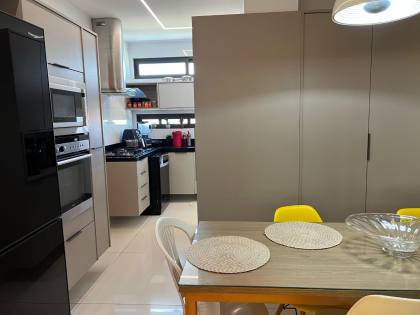 Apartamento à venda com 3 suítes no Centro de Campina Grande