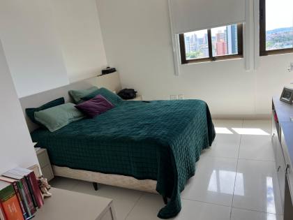 Apartamento à venda com 3 suítes no Centro de Campina Grande