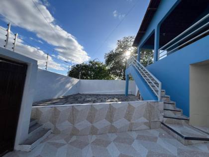 Casa à venda com 3 quartos, sendo 01 suíte no bairro das Nações em Campina Grande