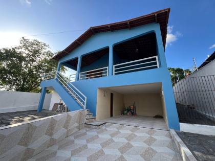 Casa à venda com 3 quartos, sendo 01 suíte no bairro das Nações em Campina Grande