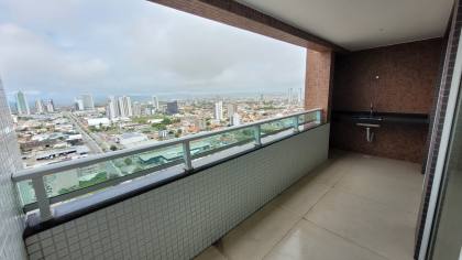 Apartamento à venda com 3 suítes e 3 varandas em frente ao Parque da Criança