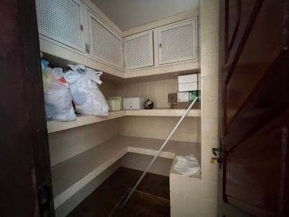 Casa à venda com 3 quartos, sendo 1 suíte no bairro Jardim Tavares em Campina Grande