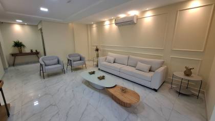 Cobertura para locação com 5 suítes no bairro Mirante em Campina Grande