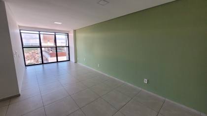 Apartamento à venda com 3 suítes, no bairro do Mirante, em Campina Grande