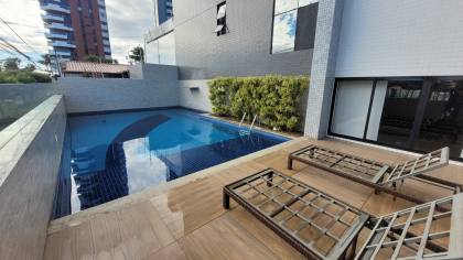 Apartamento à venda com 3 suítes, no bairro do Mirante, em Campina Grande