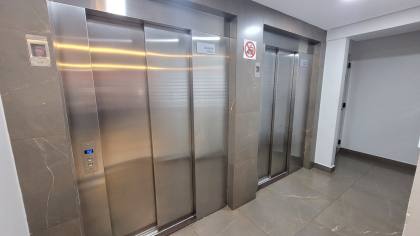 Apartamento à venda com 3 suítes, no bairro do Mirante, em Campina Grande