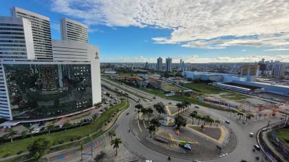 Apartamento à venda com 3 suítes, no bairro do Mirante, em Campina Grande