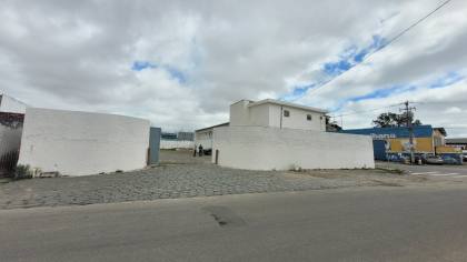 Conjunto de salas comerciais para locação no Distrito Industrial, em Campina Grande