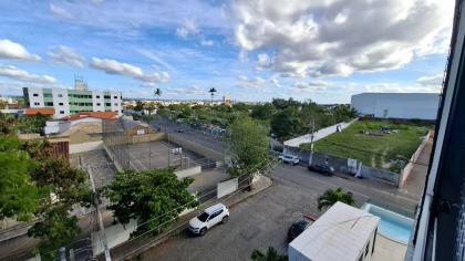 Apartamento à venda com 02 quartos, sendo 1 suíte + DCE, na Liberdade em Campina Grande