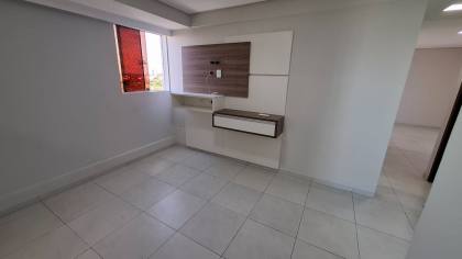 Apartamento à venda com 02 quartos, sendo 1 suíte + DCE, na Liberdade em Campina Grande