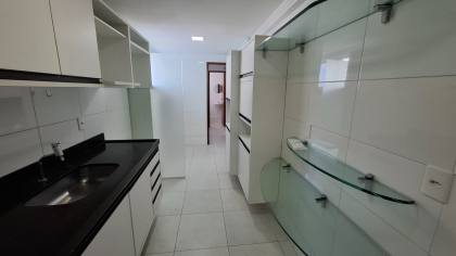 Apartamento à venda com 02 quartos, sendo 1 suíte + DCE, na Liberdade em Campina Grande