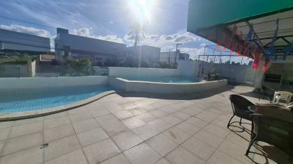 Apartamento à venda com 02 quartos, sendo 1 suíte + DCE, na Liberdade em Campina Grande