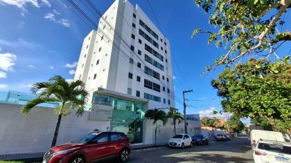 Apartamento à venda com 02 quartos, sendo 1 suíte + DCE, na Liberdade em Campina Grande