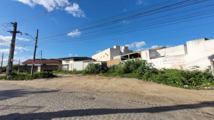 Terreno à venda no bairro Palmeira Imperial, em Campina Grande