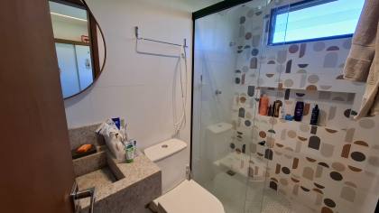 Casa à venda em condomínio fechado, com 3 suíte e escritório, em Campina Grande