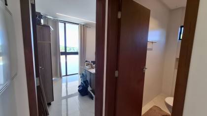 Casa à venda em condomínio fechado, com 3 suíte e escritório, em Campina Grande