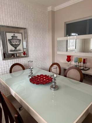 Casa Duplex à venda com 2 quartos, sendo 1 suíte no bairro Jardim Paulistano