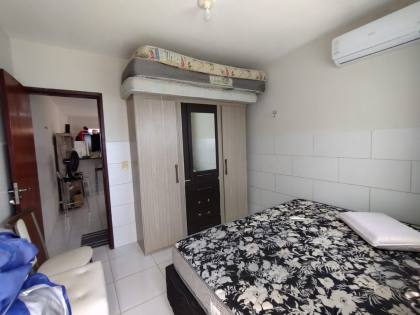 Apartamento á venda com 01 quarto em Carapibus, Litoral Sul da Paraíba