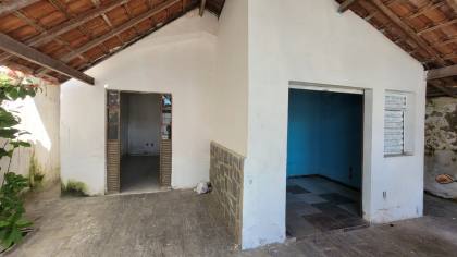 Casa à venda com 3 quartos no bairro Catolé em Campina Grande