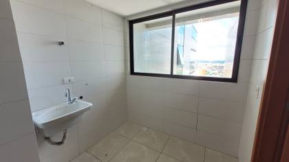 Apartamento à venda com 3 quartos, sendo 2 suítes + DCE no centro de Campina Grande