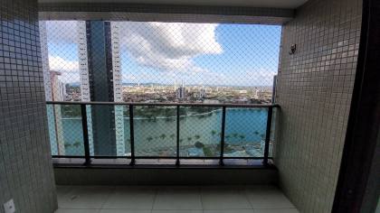 Apartamento à venda com 3 quartos, sendo 2 suítes + DCE no centro de Campina Grande