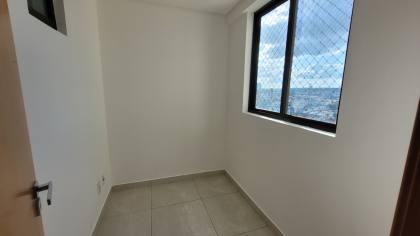 Apartamento à venda com 3 quartos, sendo 2 suítes no centro de Campina Grande