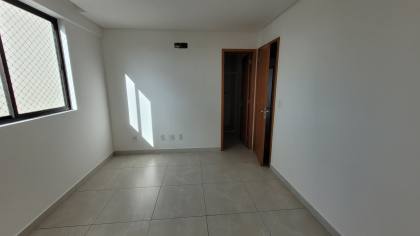 Apartamento à venda com 3 quartos, sendo 2 suítes no centro de Campina Grande