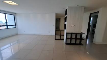 Apartamento à venda todo projetado, com 3 suítes, no bairro Catolé em Campina Grande