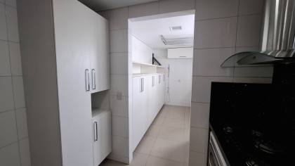 Apartamento à venda todo projetado, com 3 suítes, no bairro Catolé em Campina Grande