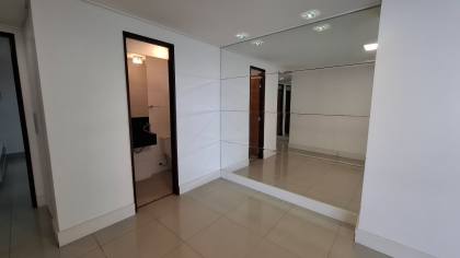 Apartamento à venda todo projetado, com 3 suítes, no bairro Catolé em Campina Grande