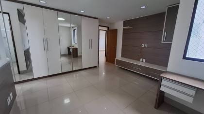 Apartamento à venda todo projetado, com 3 suítes, no bairro Catolé em Campina Grande