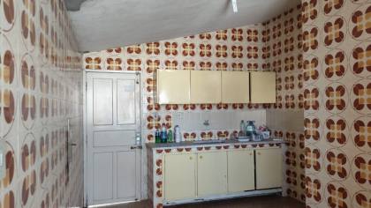 Casa com terreno grande à venda com 3 quartos, sendo 1 suíte no bairro Jardim Paulistano em Campina Grande