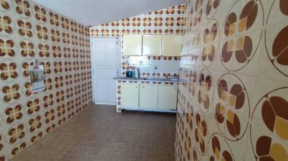 Casa com terreno grande à venda com 3 quartos, sendo 1 suíte no bairro Jardim Paulistano em Campina Grande