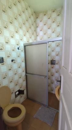 Casa com terreno grande à venda com 3 quartos, sendo 1 suíte no bairro Jardim Paulistano em Campina Grande