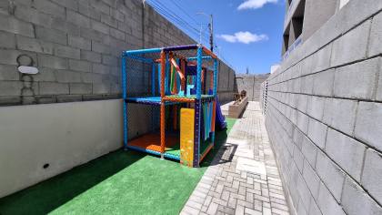 Apartamento para locação com 2 quartos, sendo 1 suíte, no bairro Dinamérica em Campina Grande