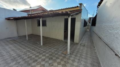 Casa à venda com 03 quartos, sendo 01 suíte no bairro Monte Castelo em Campina Grande