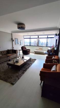 Apartamento à venda com 3 quartos, sendo 3 suítes no bairro Prata em Campina Grande