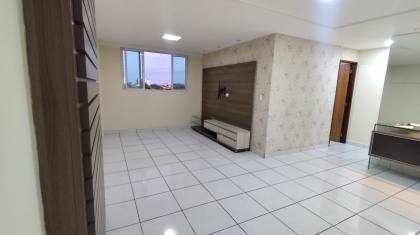 Apartamento à venda com 2 quartos, sendo 1 suíte no bairro Catolé em Campina Grande