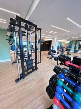 Apartamento à venda com 3 quartos, sendo 2 suítes no bairro José Pinheiro em Campina Grande